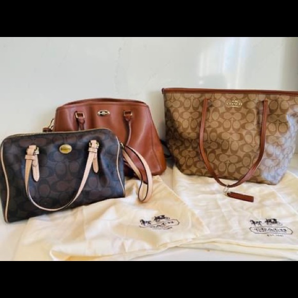 Coach handbags for any gathering! - Picture 1 of 6